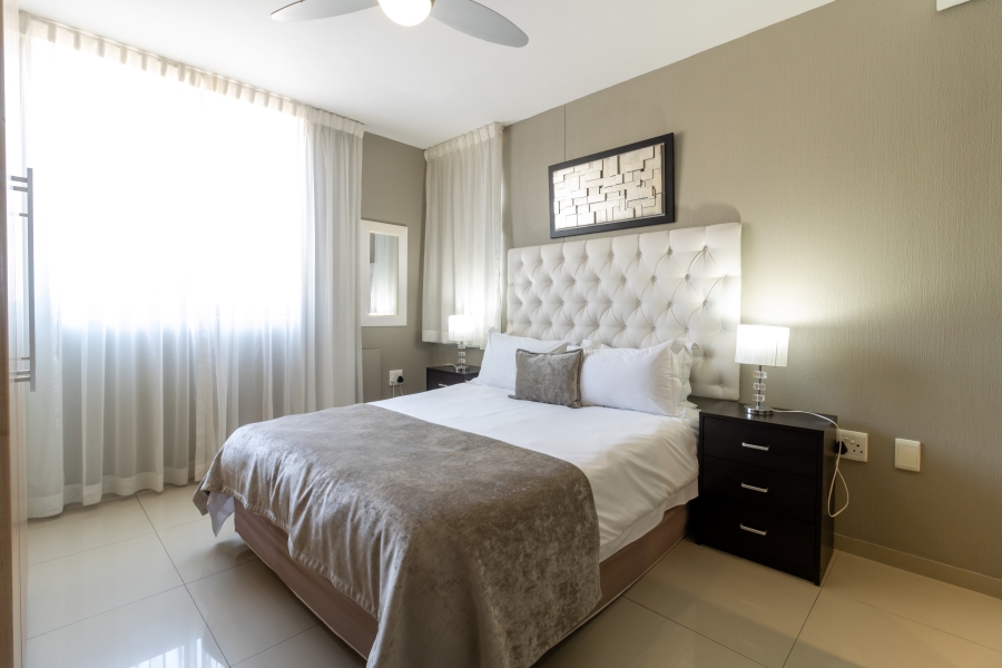 2 Bedroom Property for Sale in Bloubergstrand Western Cape